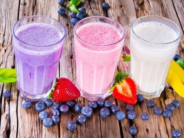 Smoothies and cocktails from fruits and vegetables for weight loss